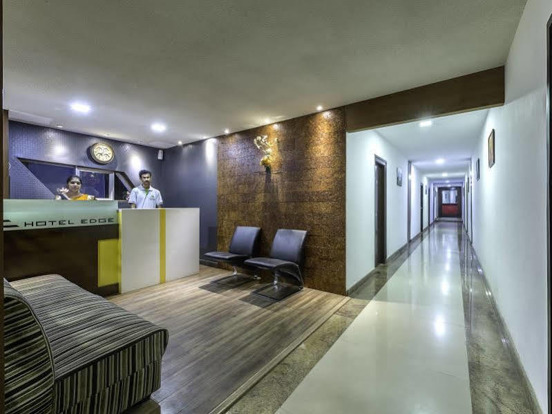 Treebo Trend Edge St Marks Road Μπανγκαλόρ Εξωτερικό φωτογραφία